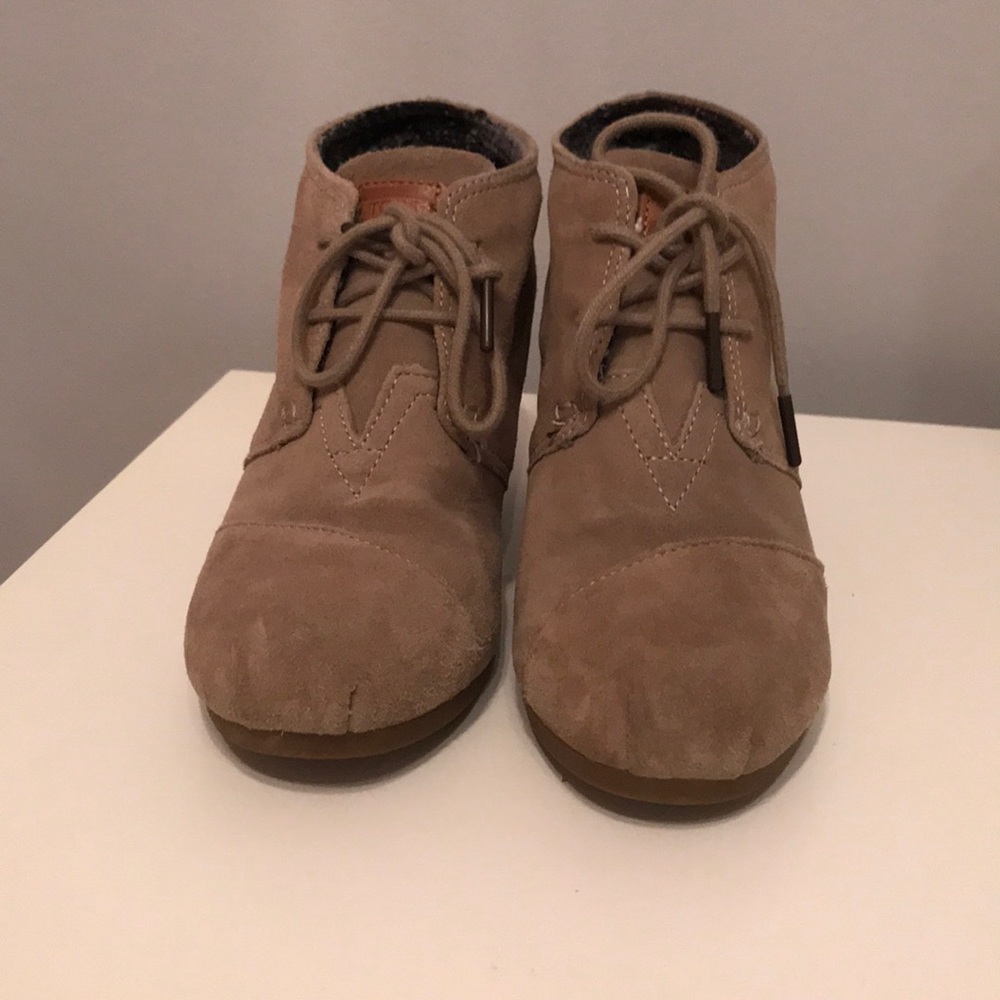 Toms Wedge Booties